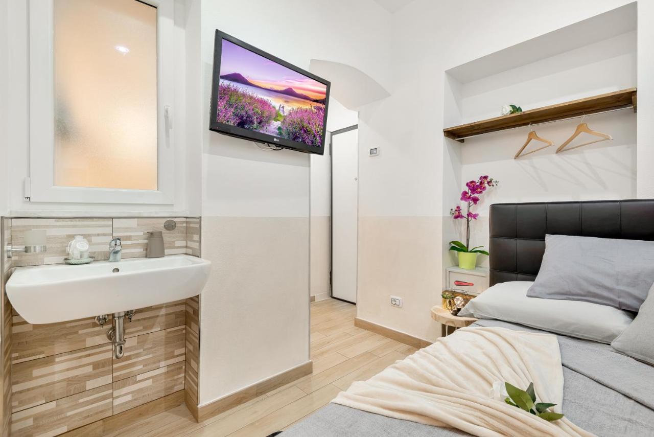 Alby Express Rooms La Spezia Exterior foto